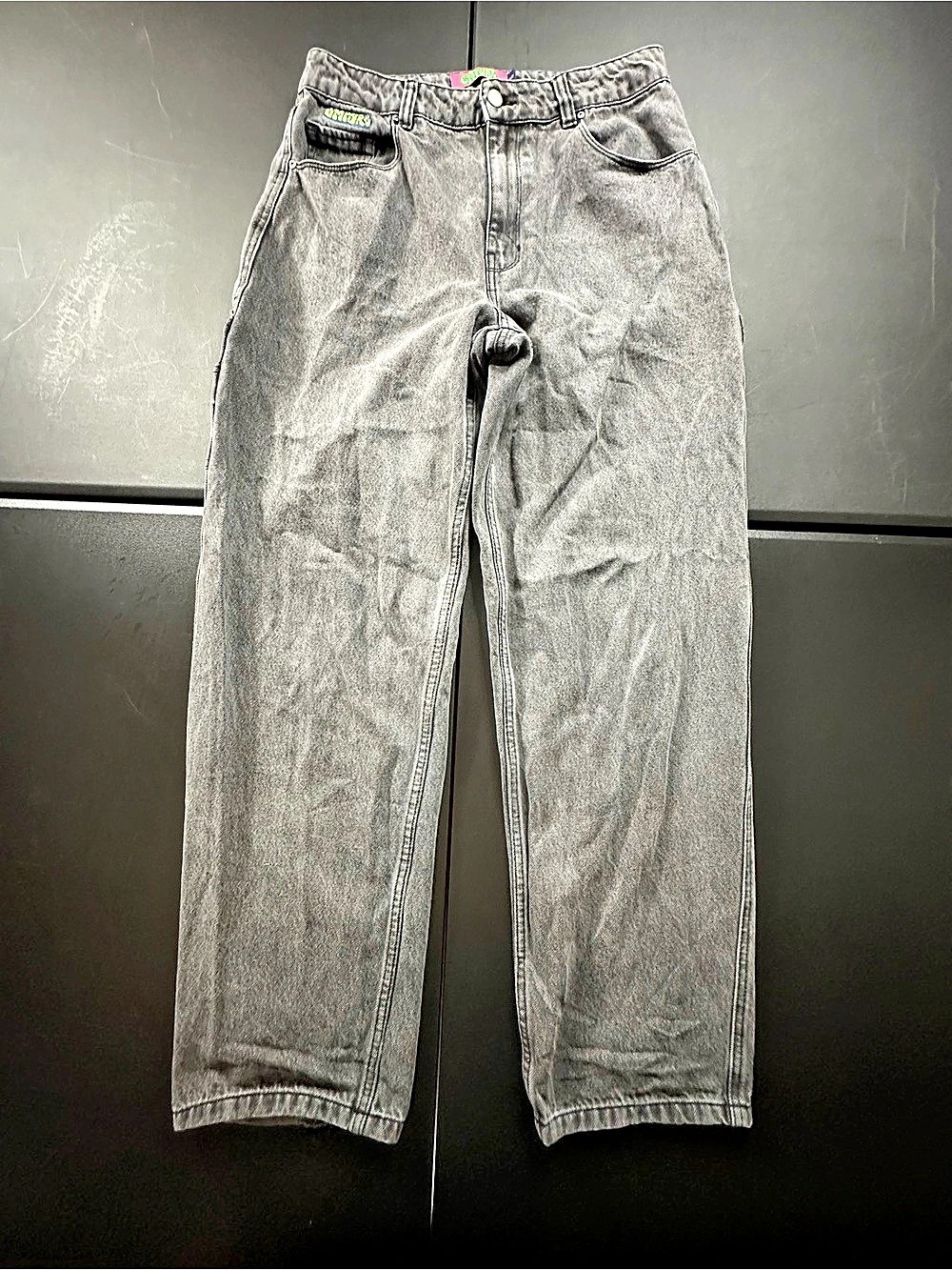 Women’s Empyre gray baggy jeans size 10 (32)